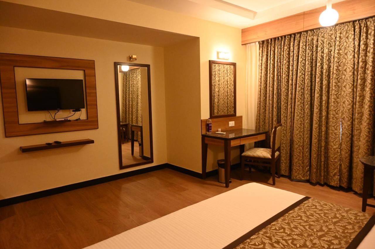 Hotel Sms Grand Imperial Vellore Exterior photo